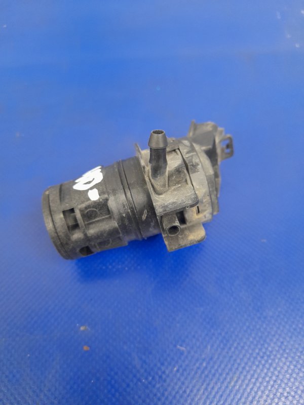 Насос омывателя стекла CAMRY 40 06-11 Насос омывателя стекла CAMRY 40 06-11