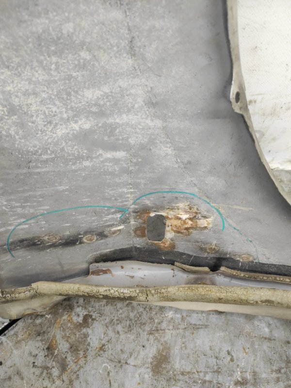 Крыло переднее переднее левое TIIDA/VERSA C11 04-11