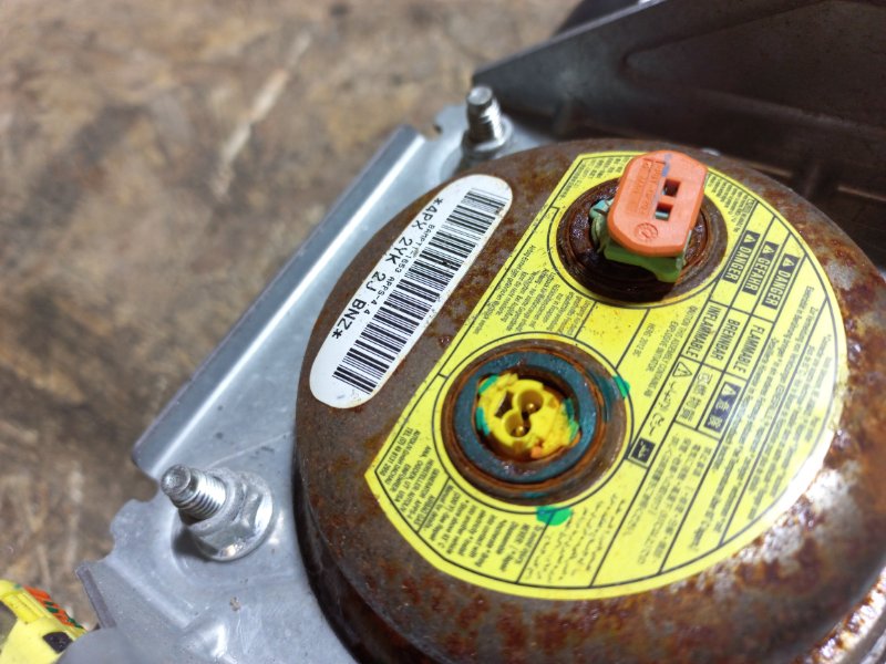 Подушка безопасности пассажира ESCAPE 12-19 Подушка безопасности пассажира ESCAPE 12-19