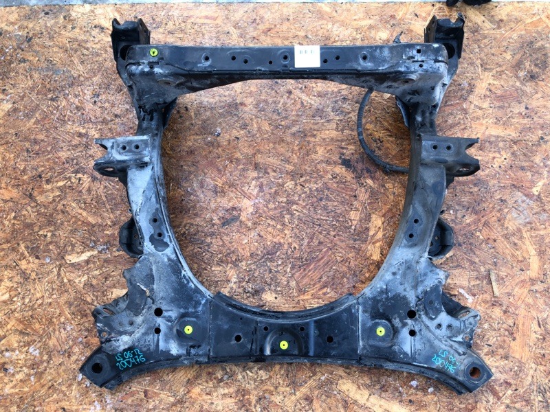 Балка передней подвески передняя LEXUS LS460 06-12 5110050030 Б/У