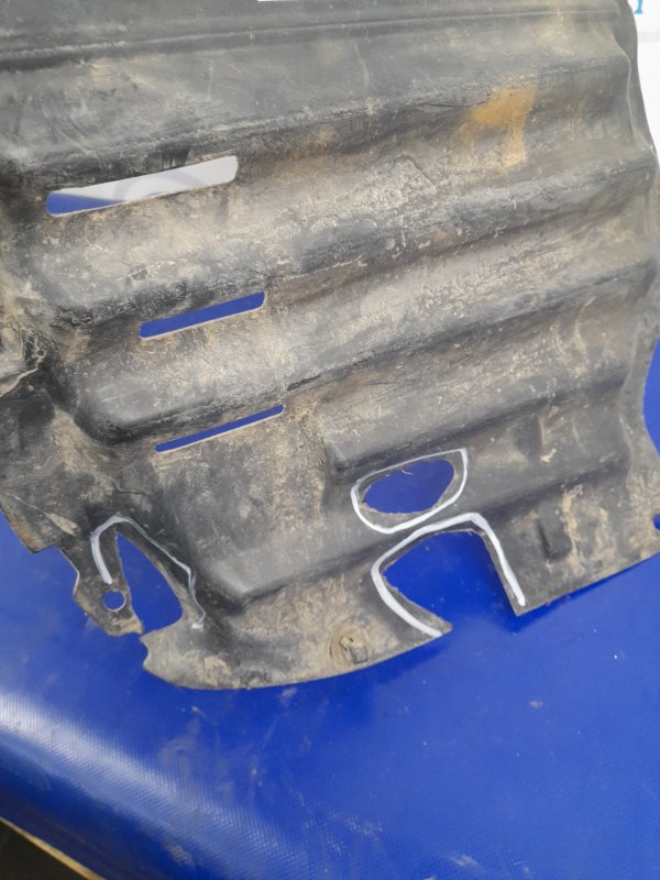 Подкрылок передний правый MITSUBISHI LANCER X 10 07-15