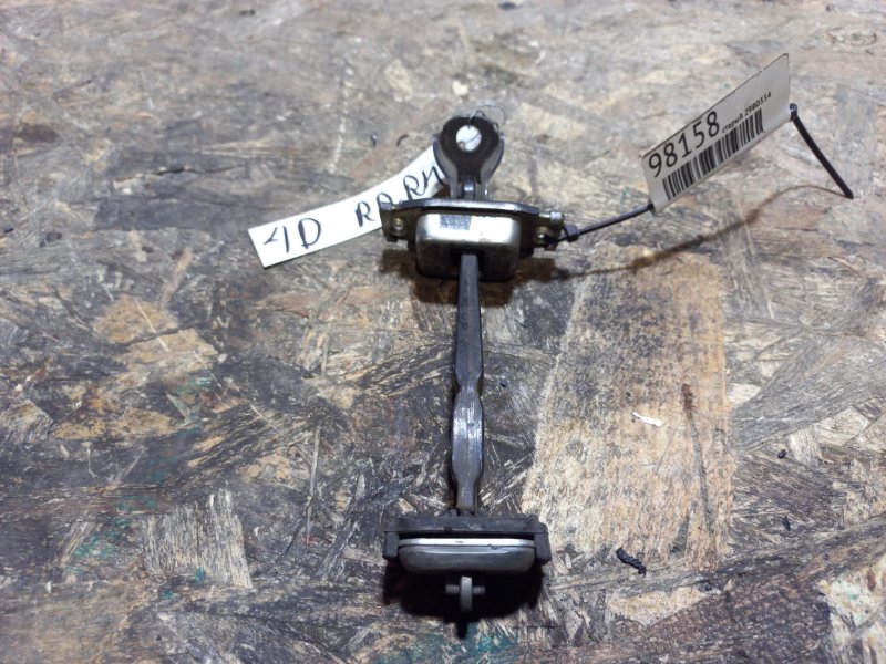 Ограничитель двери задний правый HONDA CIVIC 4D 06-11 FD 72840-SMA-003 Б/У