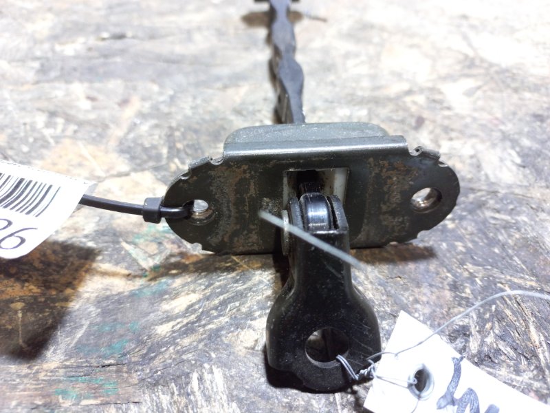 Ограничитель двери задний правый FX S50 03-08 Ограничитель двери задний правый FX S50 03-08