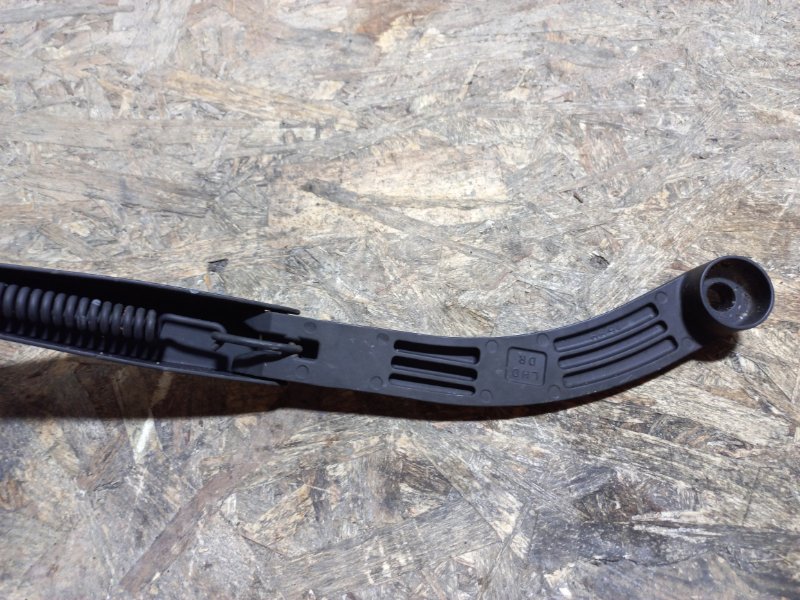 Поводок стеклоочистителя передний левый FORESTER SG 02-07 2007 SG 2.5 EJ253