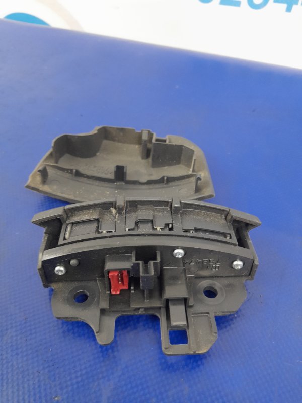 Кнопки на руль LANCER X 10 07-15