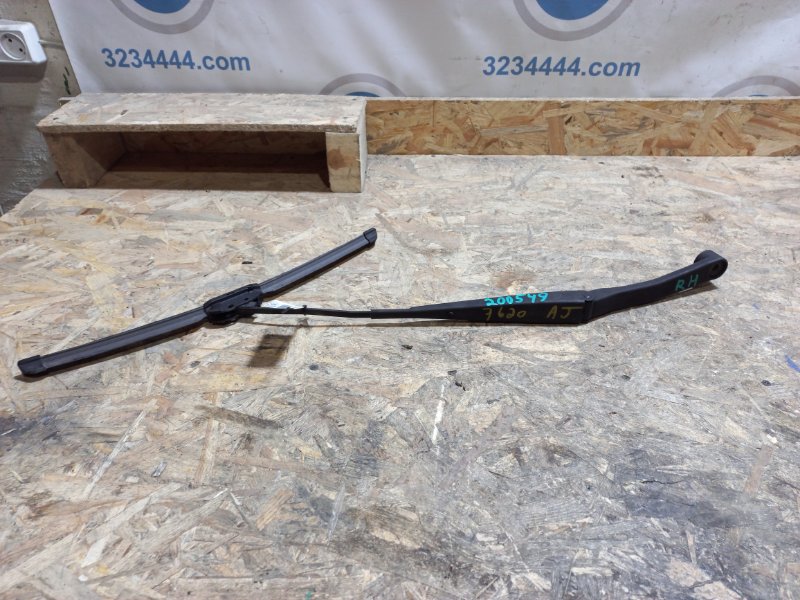 Поводок стеклоочистителя передний правый SUBARU FORESTER SG 02-07 2007 Внедорожник 2.5 EJ253 86532SA030 Б/У