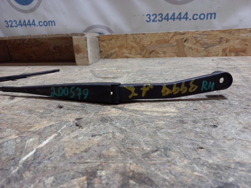 Поводок стеклоочистителя передний правый FORESTER SG 02-07 2007 SG 2.5 EJ253