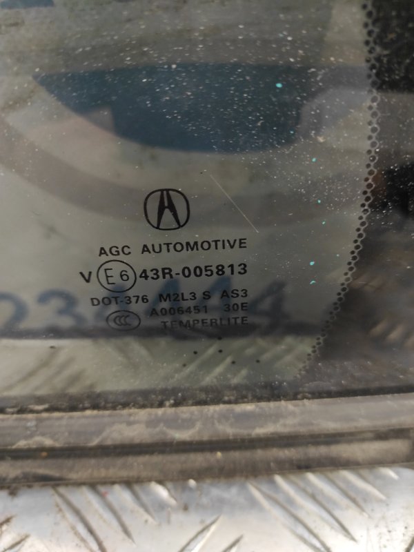 Стекло двери глухое заднее левое RDX 12-19 2015 TB3 3.5 J35Z2