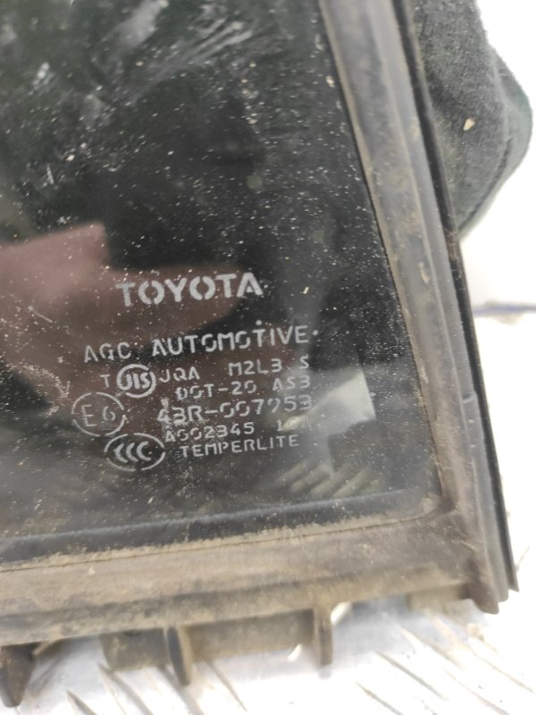 Стекло двери глухое заднее левое TOYOTA RAV4 05-12 GSA33 3.5 2GR-FE Стекло двери глухое заднее левое TOYOTA RAV4 05-12 GSA33 3.5 2GR-FE