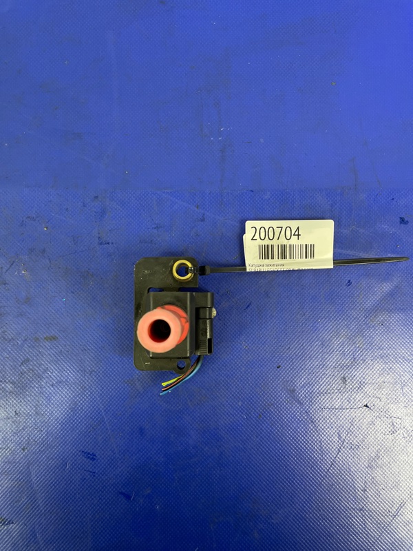 Запчасть катушка зажигания SUBARU LEGACY 03-09 BL/BP EZ30 22433AA441 Б/У Катушка зажигания SUBARU LEGACY 03-09 BL/BP EZ30 22433AA441 Б/У