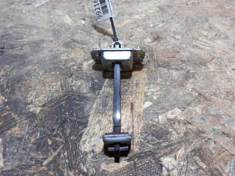 Ограничитель двери передний левый SUBARU LEGACY 09-15 BM Б/У