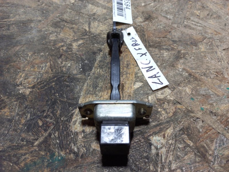 Ограничитель двери передний левый MITSUBISHI LANCER X 10 07-15 5702A079 Б/У