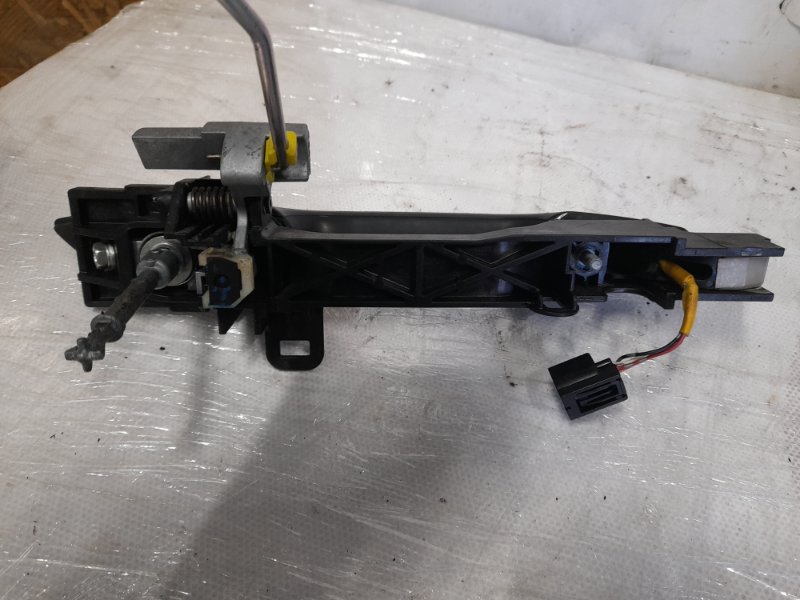 Ручка двери наружная передняя левая TLX 14-17 2017 Седан 2.4 Ручка двери наружная передняя левая TLX 14-17 2017 Седан 2.4