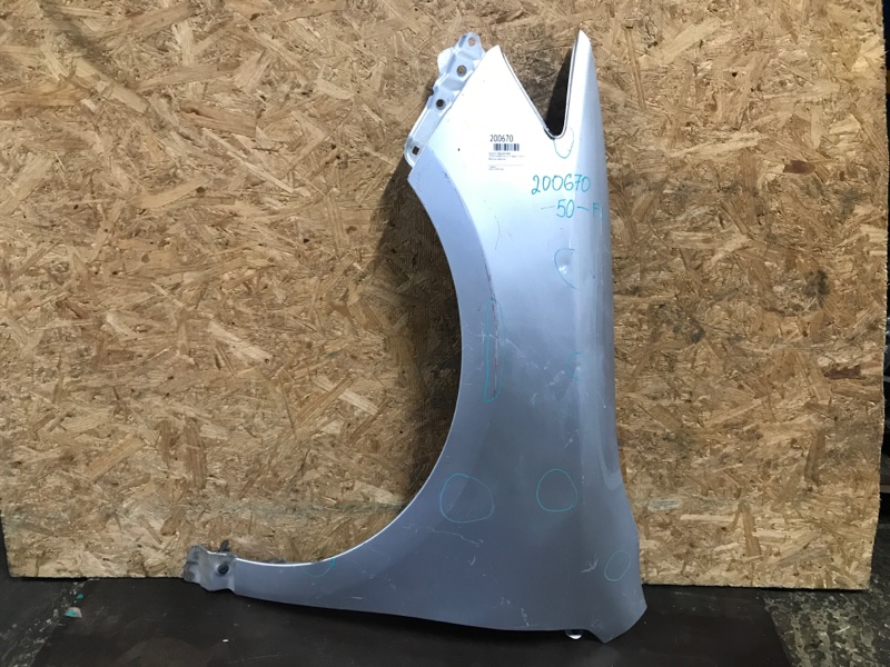 Запчасть крыло переднее переднее левое TOYOTA CAMRY 50 12-15 2013 Седан 2.5 53812-06150 Б/У Крыло переднее переднее левое TOYOTA CAMRY 50 12-15 2013 Седан 2.5 53812-06150 Б/У