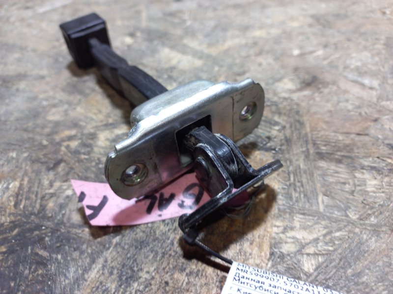 Ограничитель двери передний правый GALANT 03-12