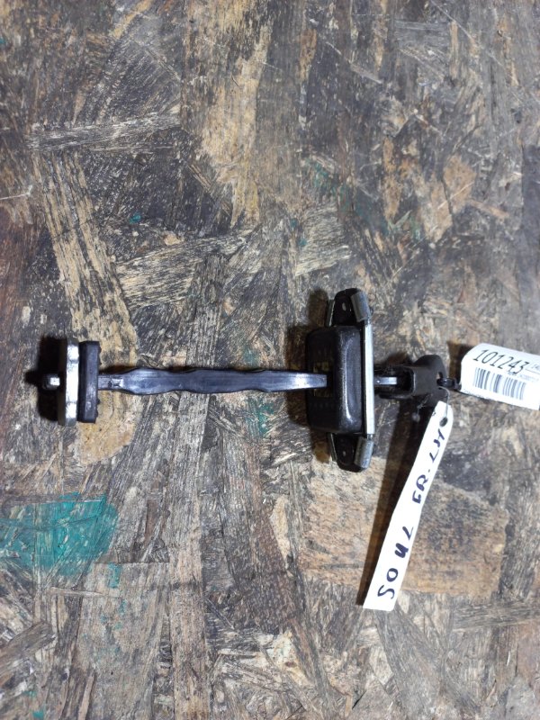 Ограничитель двери передний левый KIA SOUL PS 13-19 2014 PS 2.0 79380-B2000 Б/У