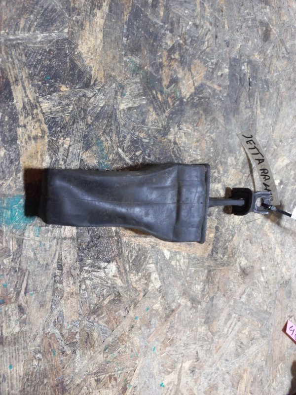 Ограничитель двери задний левый VOLKSWAGEN JETTA USA 10-17 Б/У