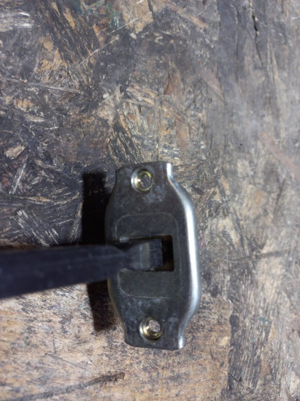 Ограничитель двери задний левый ILX 12-16 2013 Седан 1.5 HYBRID