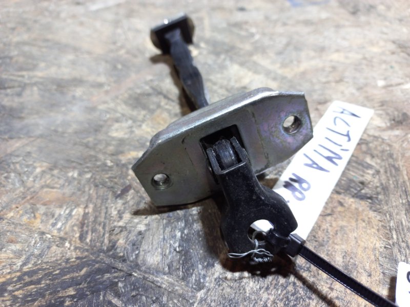 Ограничитель двери задний правый ALTIMA L33 12-18 2015 L33 2.5