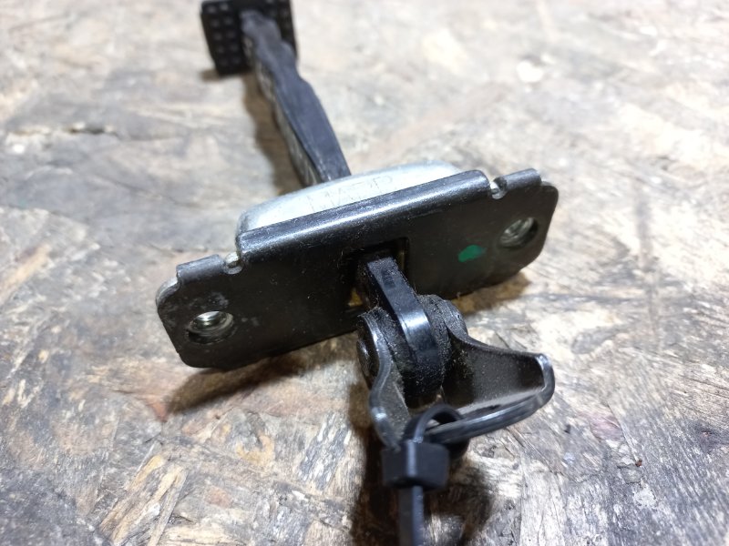 Ограничитель двери задний левый SONATA LF 2014- 2017 Седан 2.4