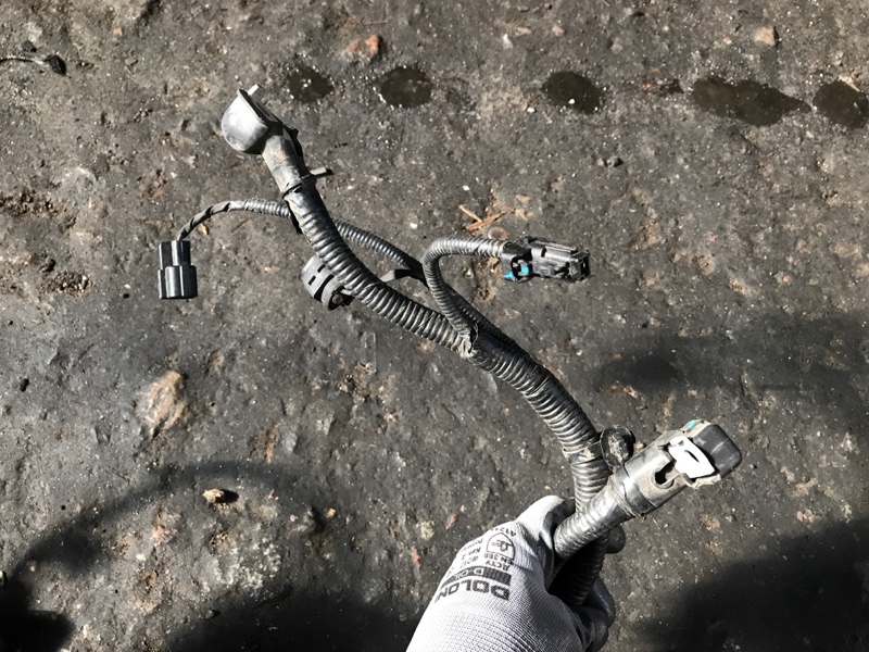 Проводка подкапотная SORENTO UM 14-