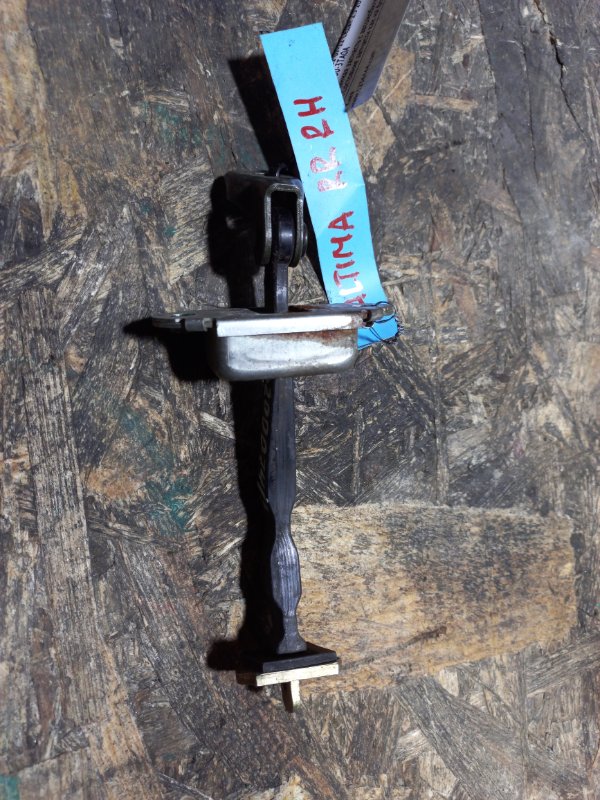 Ограничитель двери задний правый NISSAN ALTIMA L32 07-12 2010 Седан 2.5 82430-ZN51A Б/У