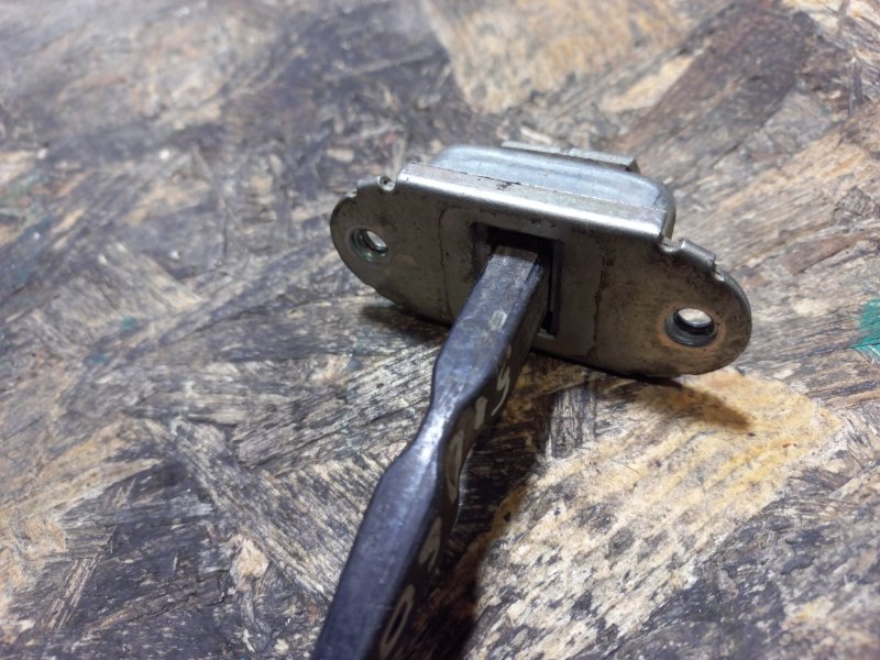 Ограничитель двери задний левый MURANO Z50 02-07