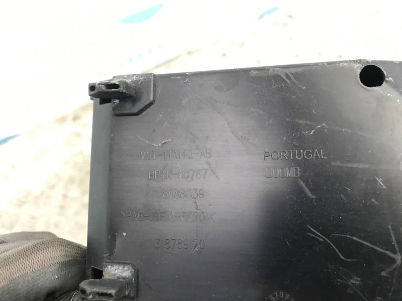 Блок предохранителей моторный отсек 3 BK 03-08