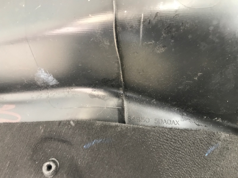 Обшивка багажника правая QX30 16-20 2017 Внедорожник 2.0 20PET