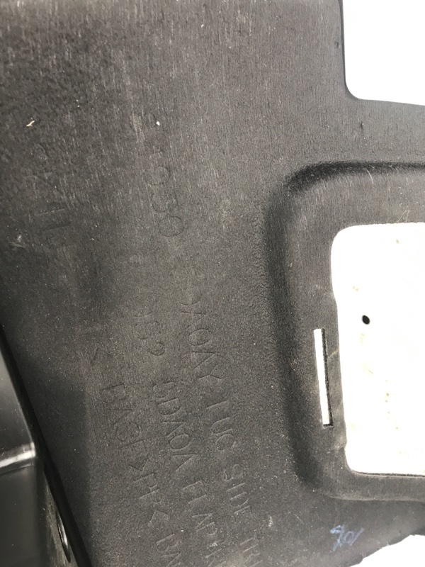 Обшивка багажника правая QX30 16-20 2017 Внедорожник 2.0 20PET