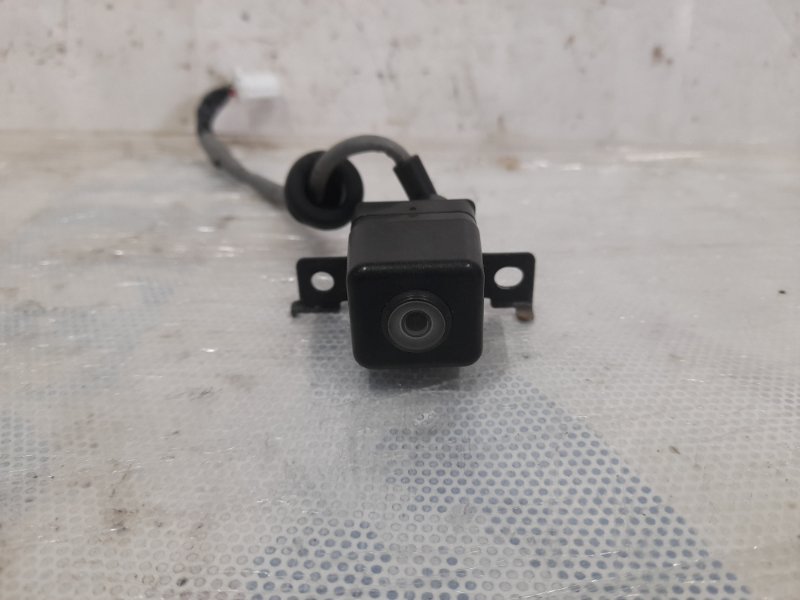 Камера заднего вида NISSAN TIIDA/VERSA C11 04-11 2011 Хетчбек 1.8 MR18DE 28442-ED03A Б/У