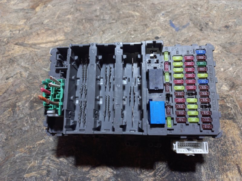 Блок предохранителей салон ACURA TLX 14-17 Седан 38200-TZ3-A03 Б/У