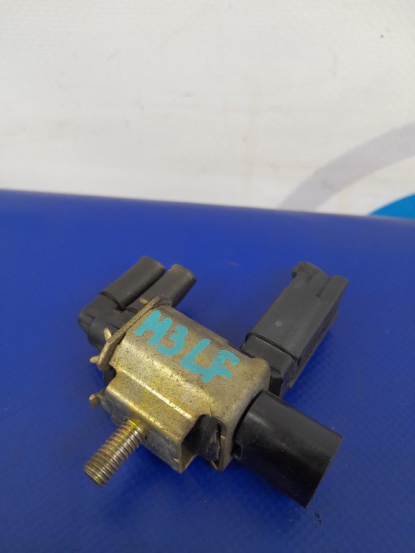 Клапан электромагнитный (вакуумный) MAZDA 3 BK 03-08 LF 2.0
