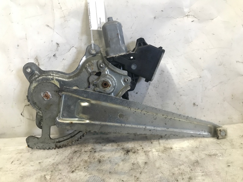 Стеклоподъемник задний левый RAV4 05-12 2008 Внедорожник 2.0 1AZ-FSE