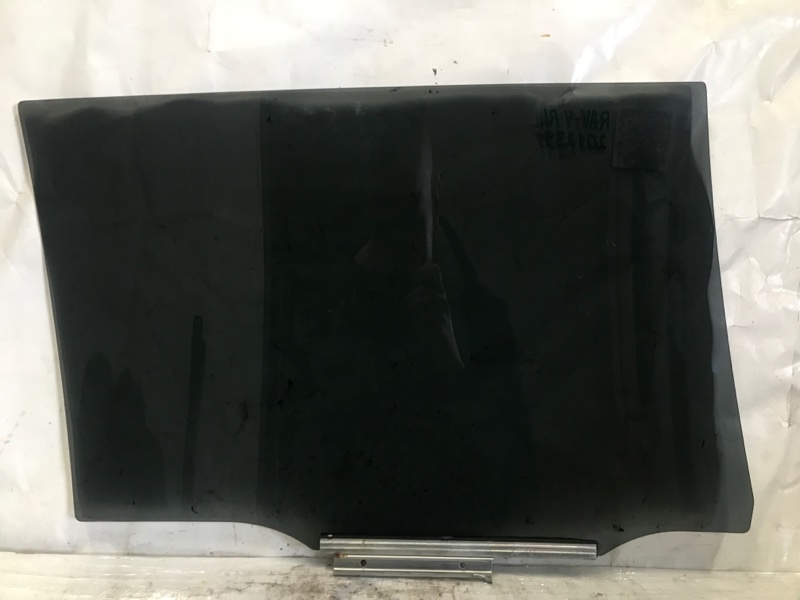 Стекло двери заднее левое RAV4 05-12 2008 Внедорожник 2.0 1AZ-FSE