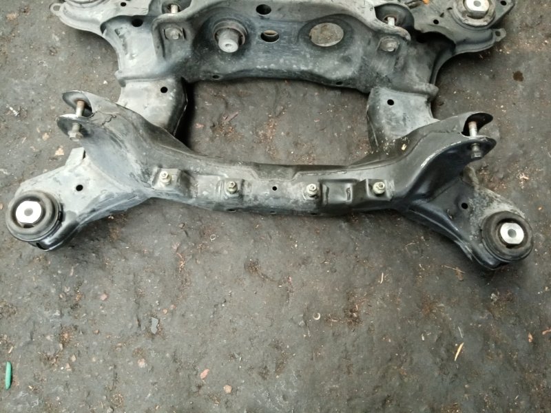 Балка задней подвески RDX 06-12 2008 Внедорожник 2.3 Балка задней подвески RDX 06-12 2008 Внедорожник 2.3