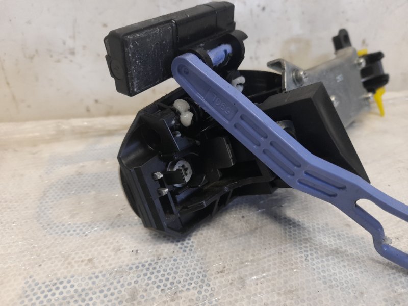 Ручка двери наружная задняя левая PRIUS - 30 09-17 2010 Хэтчбек 1.8 2ZR-FXE Ручка двери наружная задняя левая PRIUS - 30 09-17 2010 Хэтчбек 1.8 2ZR-FXE