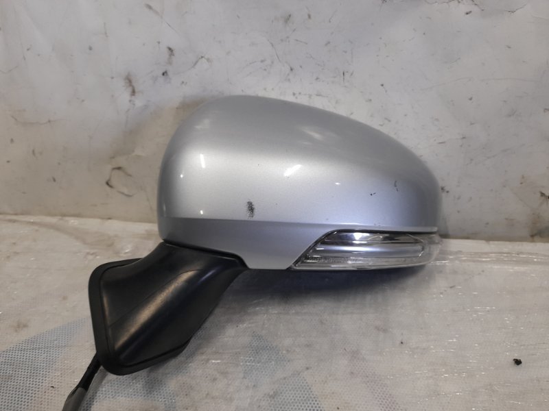 Зеркало левое TOYOTA PRIUS - 30 09-17 Хэтчбек 1.8 2ZR-FXE