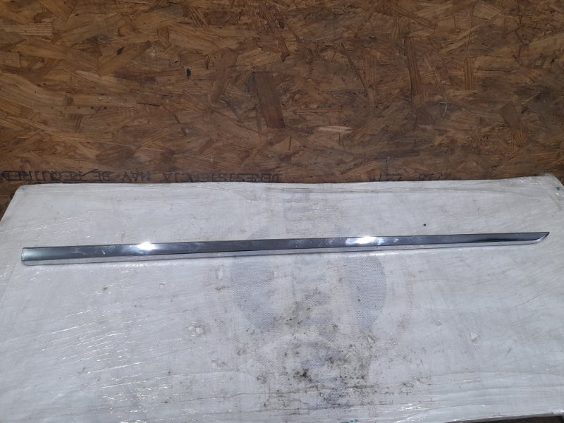 Молдинг двери передний правый TOYOTA RAV4 05-12 2010 Внедорожник 2.0 1AZ-FSE 75731-42120 Б/У