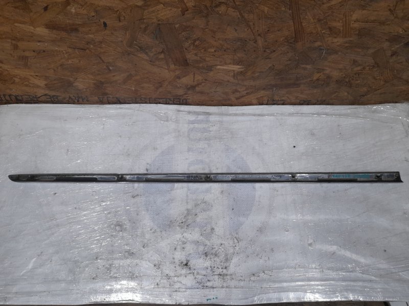 Молдинг двери передний правый RAV4 05-12 2010 Внедорожник 2.0 1AZ-FSE