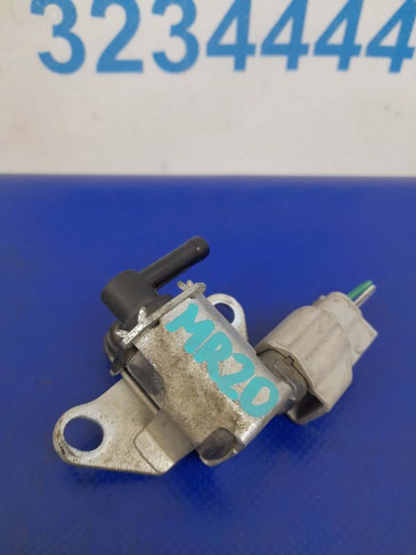 Клапан электромагнитный (вакуумный) QASHQAI 07-14 MR20