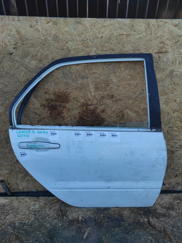 Ручка двери наружная задняя правая LANCER IX 9 03-07