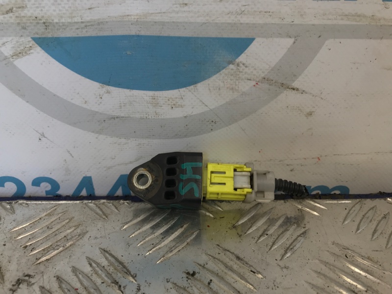 Датчик удара передний левый SUBARU FORESTER SH 07-12 98231FG000 Б/У