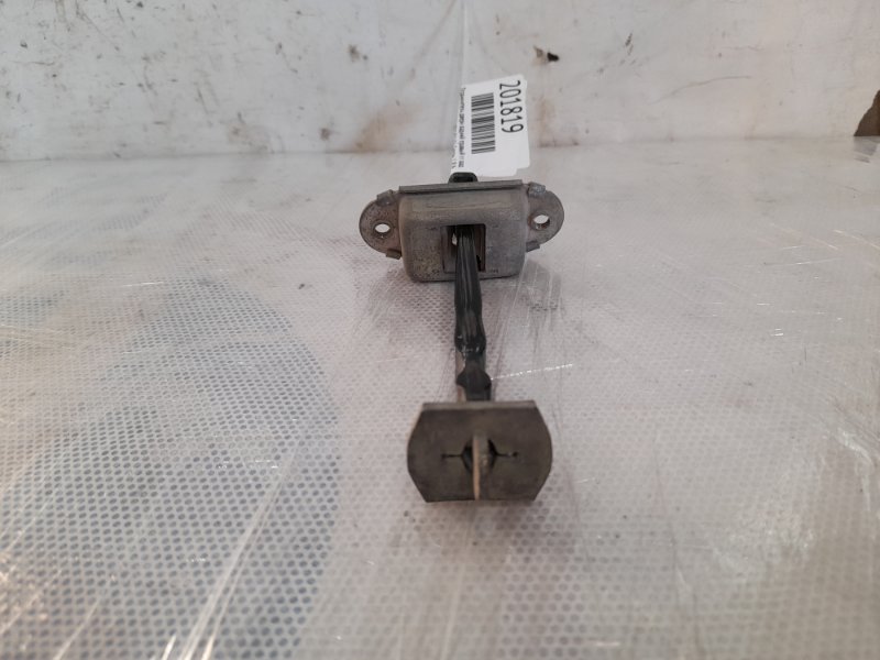 Ограничитель двери задний правый NISSAN TIIDA/VERSA C11 04-11 Седан 1.8 MR18DE