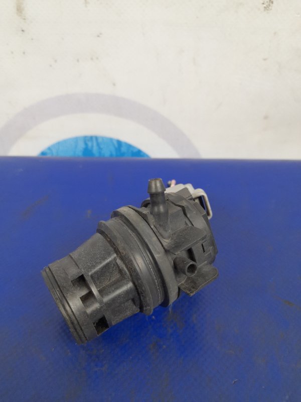 Насос омывателя стекла CX-9 06-16