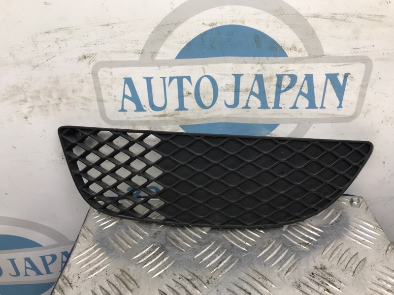 Заглушка ПТФ передняя левая MITSUBISHI LANCER X 10 07-15 7450A223 Б/У