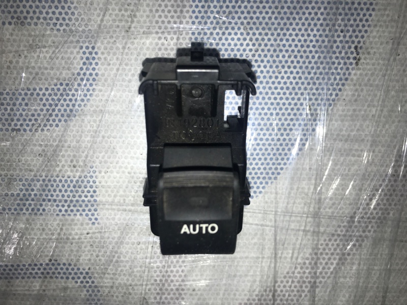 Кнопка стеклоподъемника задняя правая RAV4 05-12 2010 Внедорожник 2.0 1AZ-FSE Кнопка стеклоподъемника задняя правая RAV4 05-12 2010 Внедорожник 2.0 1AZ-FSE