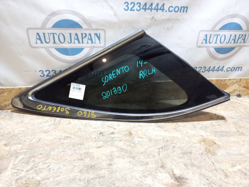 Запчасть стекло в кузов заднее левое KIA SORENTO UM 14- 2016 Внедорожник 2.4 87810-C6000 Б/У Стекло в кузов заднее левое KIA SORENTO UM 14- 2016 Внедорожник 2.4 87810-C6000 Б/У