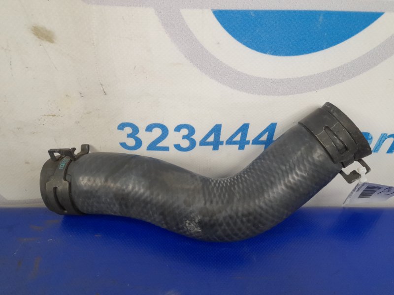 Патрубок системы охлаждения LS460 06-12 4.6 1UR-FSE