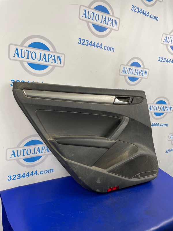 Карта двери задняя левая VOLKSWAGEN PASSAT B7 11-15 A32 1.8 CPRA